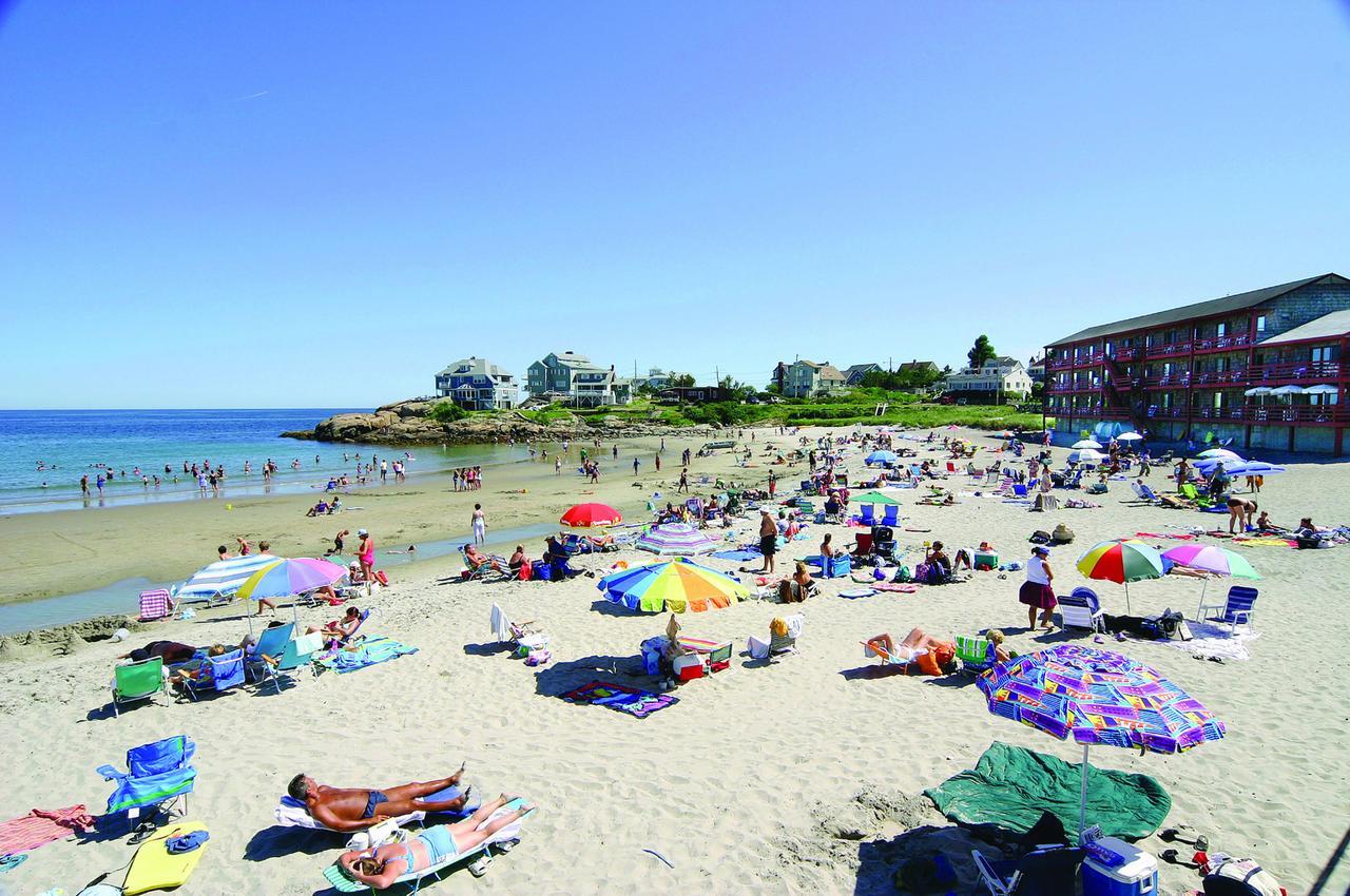 Cape Ann Motor Inn Глостър Екстериор снимка